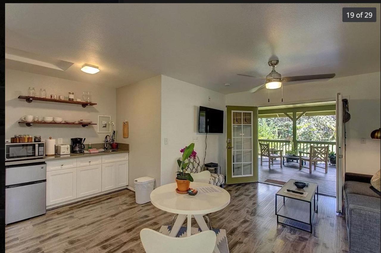 Volcano One - Modern Studio With Lanai Near Volcano National Park ภายนอก รูปภาพ