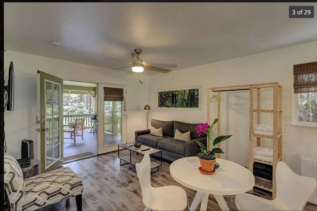 Volcano One - Modern Studio With Lanai Near Volcano National Park ภายนอก รูปภาพ