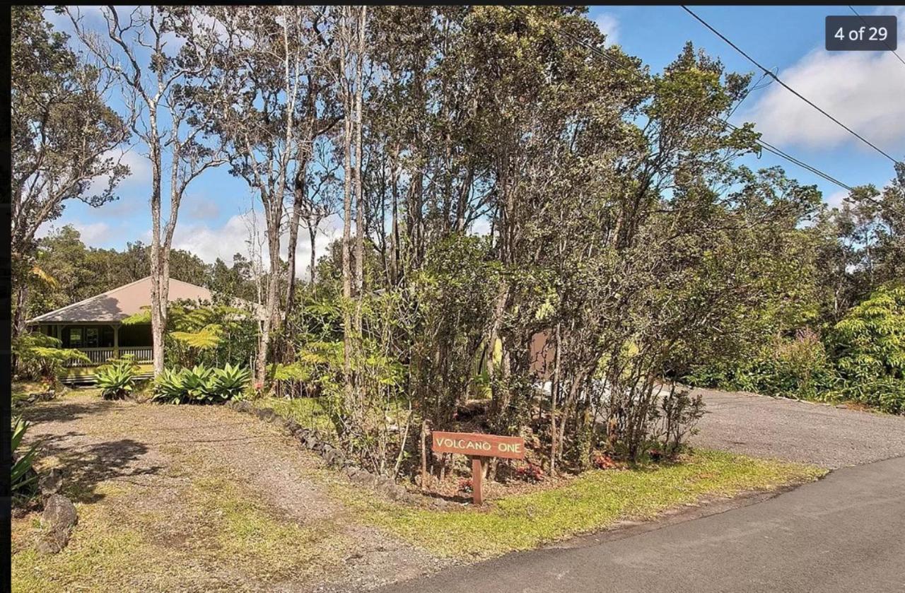 Volcano One - Modern Studio With Lanai Near Volcano National Park ภายนอก รูปภาพ